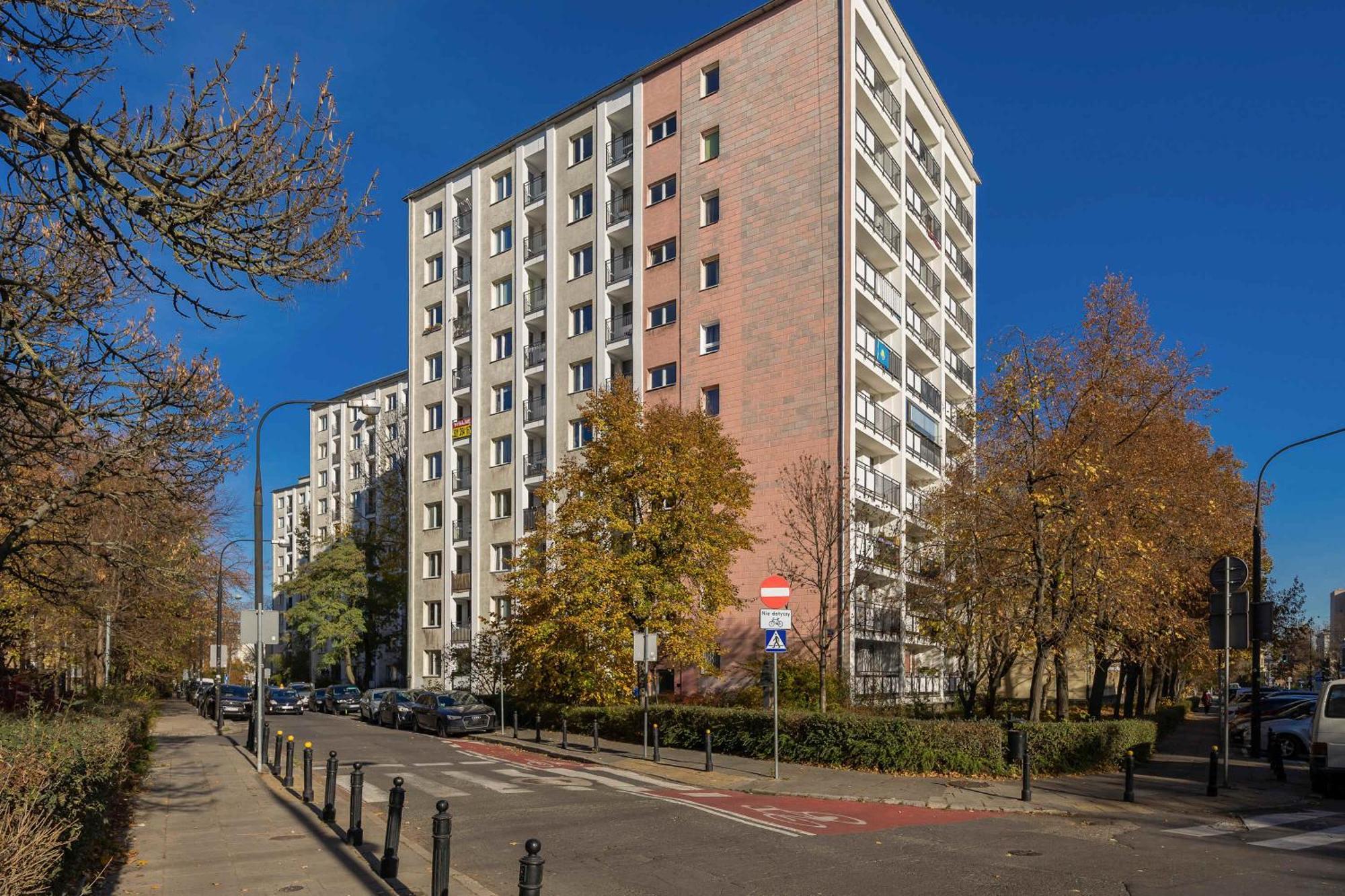 Walowa With Balcony Downtown By Renters Warszawa